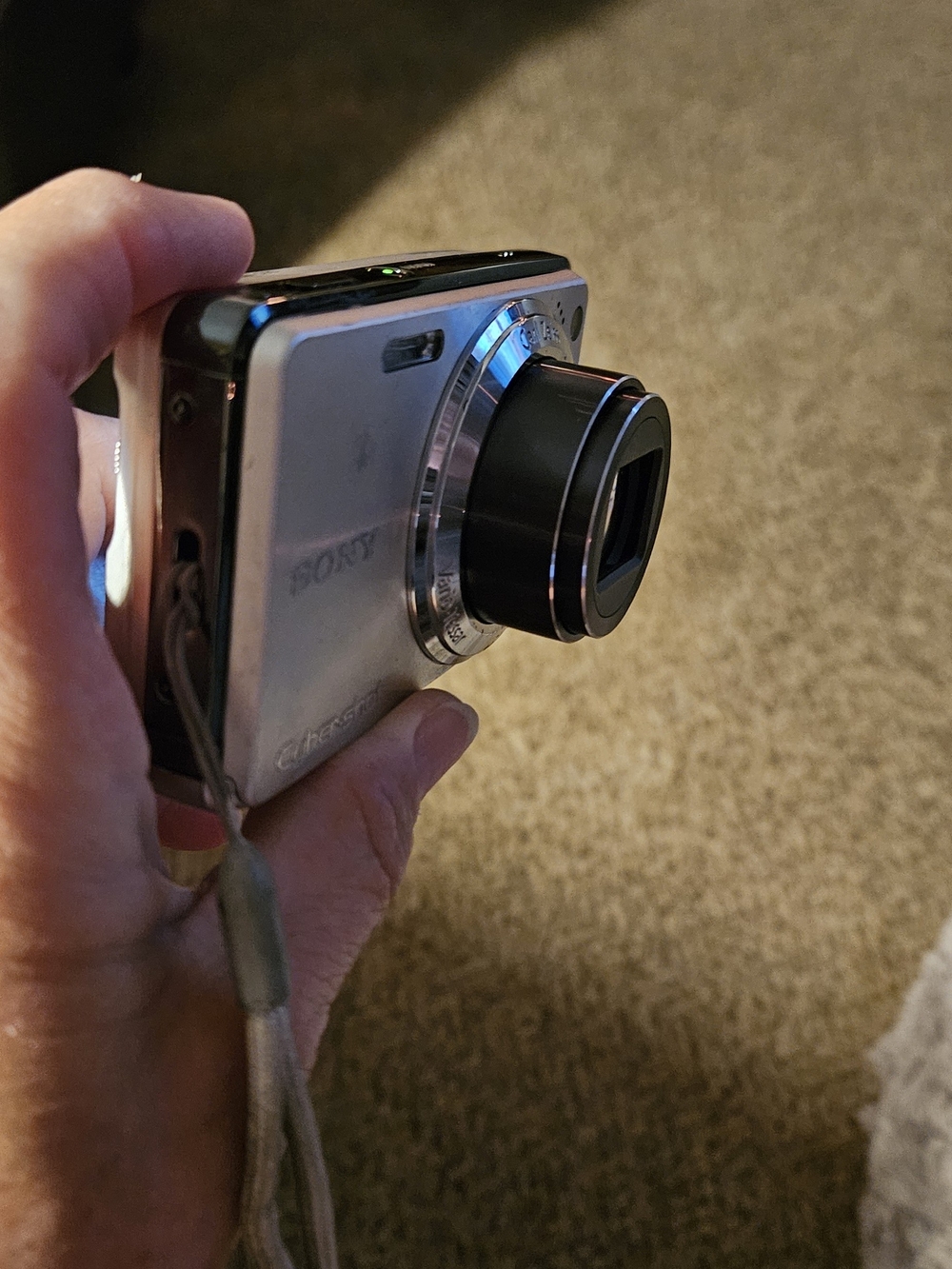 Sony DSC W290 Silver Cyber-shot 12.1MP Compact Digital Camera - Picture 6 of 6
